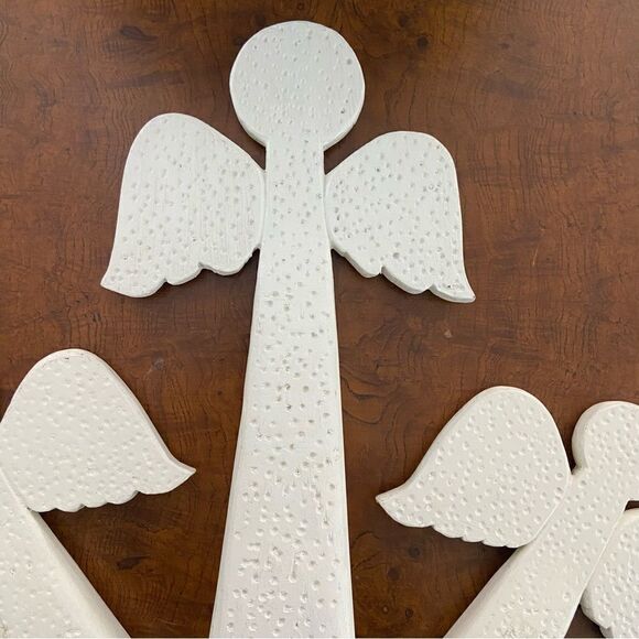 Set of three vintage modernist mid century carved wood Christmas angels white - Picture 3 of 5